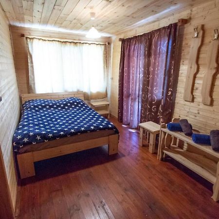 Guesthouse Gio Kashveti Εξωτερικό φωτογραφία