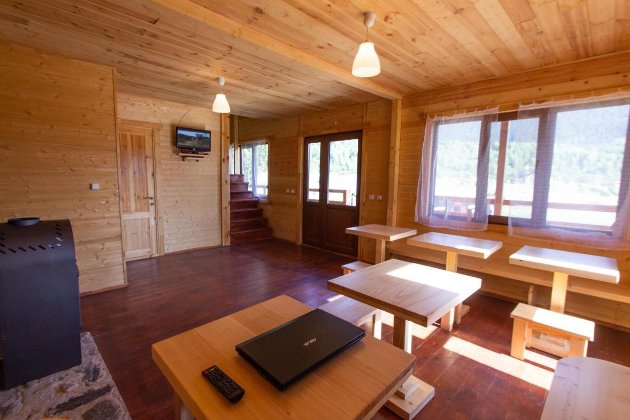 Guesthouse Gio Kashveti Εξωτερικό φωτογραφία