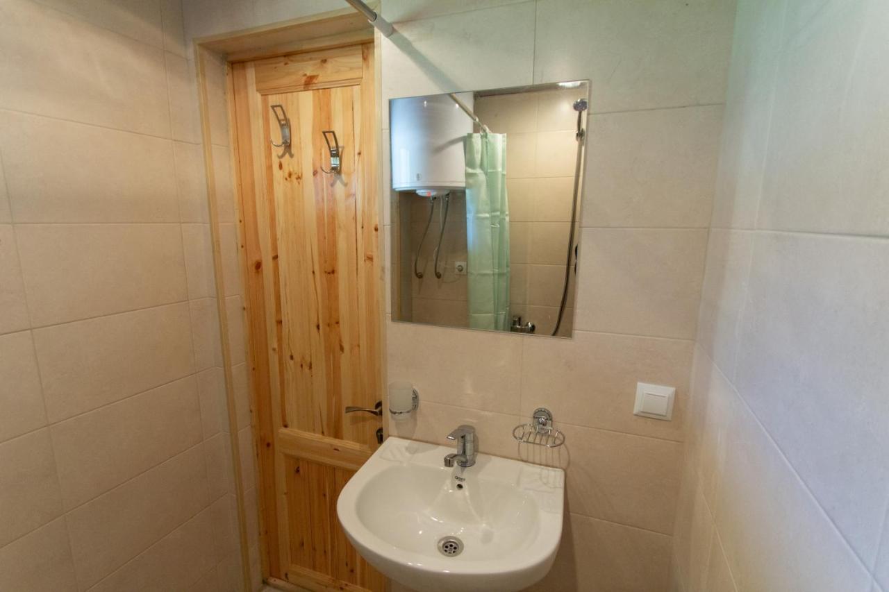 Guesthouse Gio Kashveti Εξωτερικό φωτογραφία