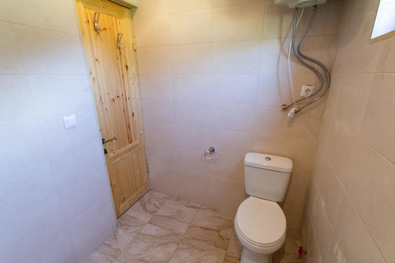Guesthouse Gio Kashveti Εξωτερικό φωτογραφία