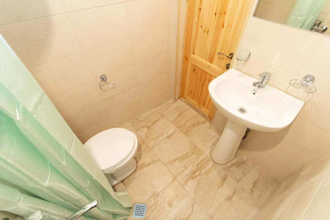 Guesthouse Gio Kashveti Εξωτερικό φωτογραφία