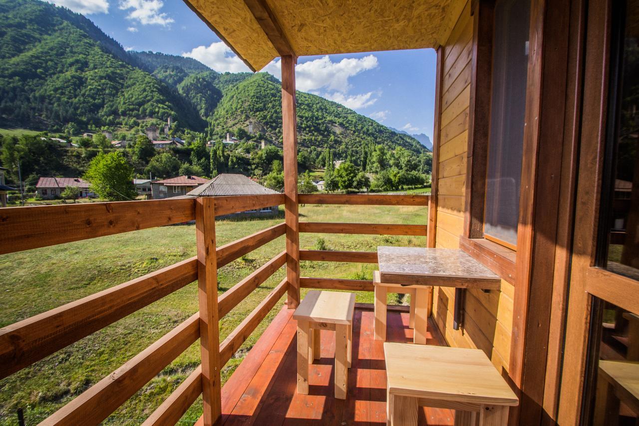 Guesthouse Gio Kashveti Εξωτερικό φωτογραφία