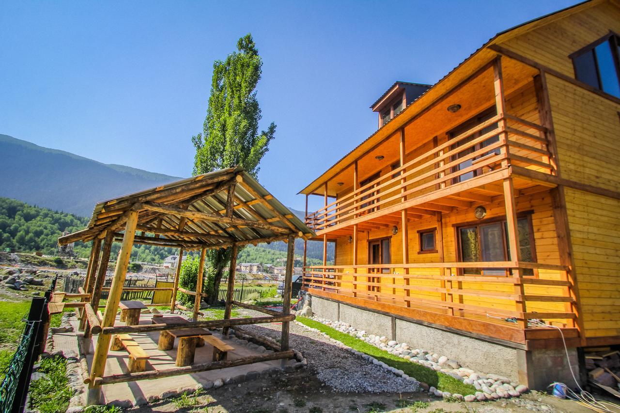 Guesthouse Gio Kashveti Εξωτερικό φωτογραφία