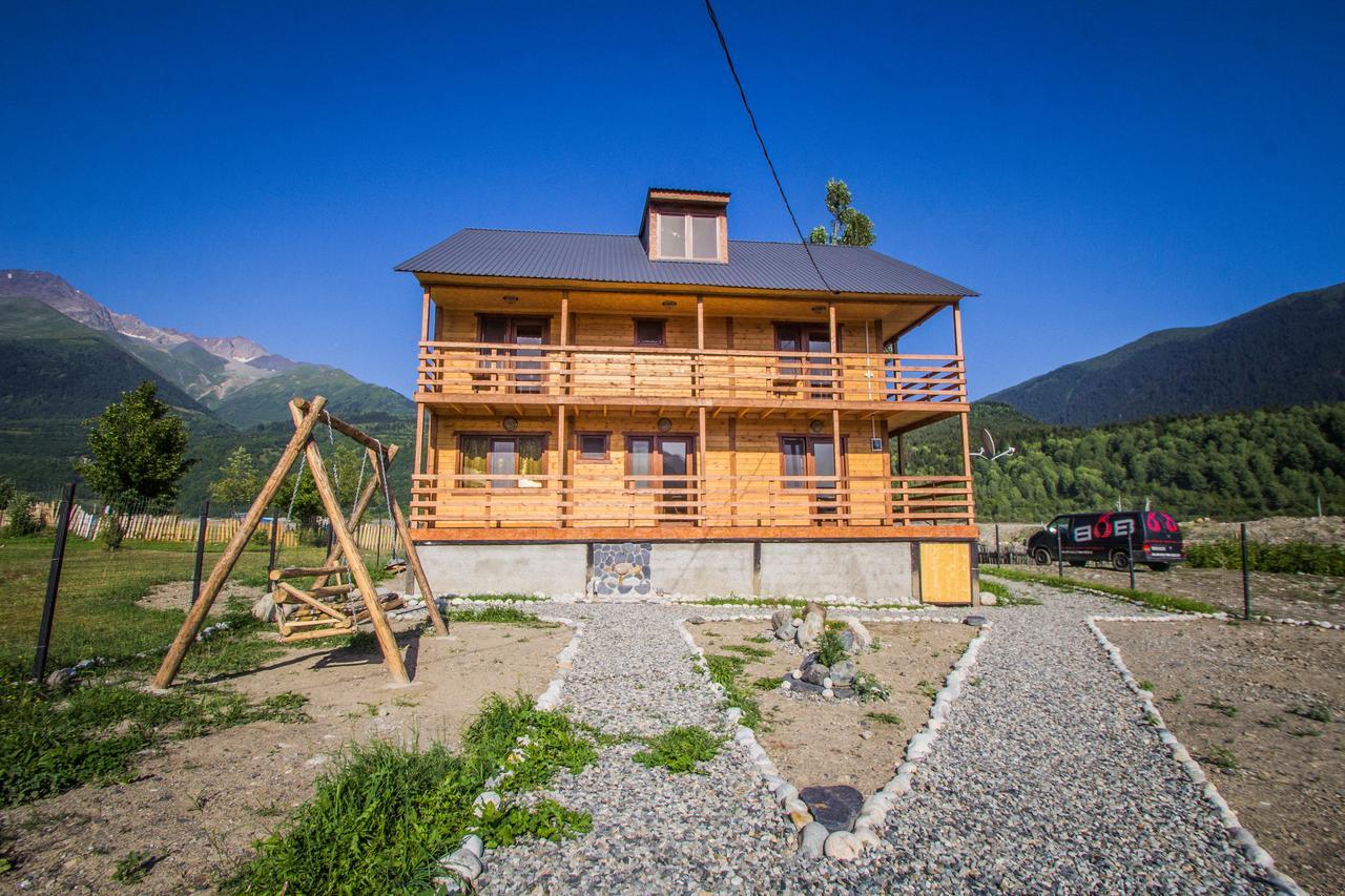 Guesthouse Gio Kashveti Εξωτερικό φωτογραφία